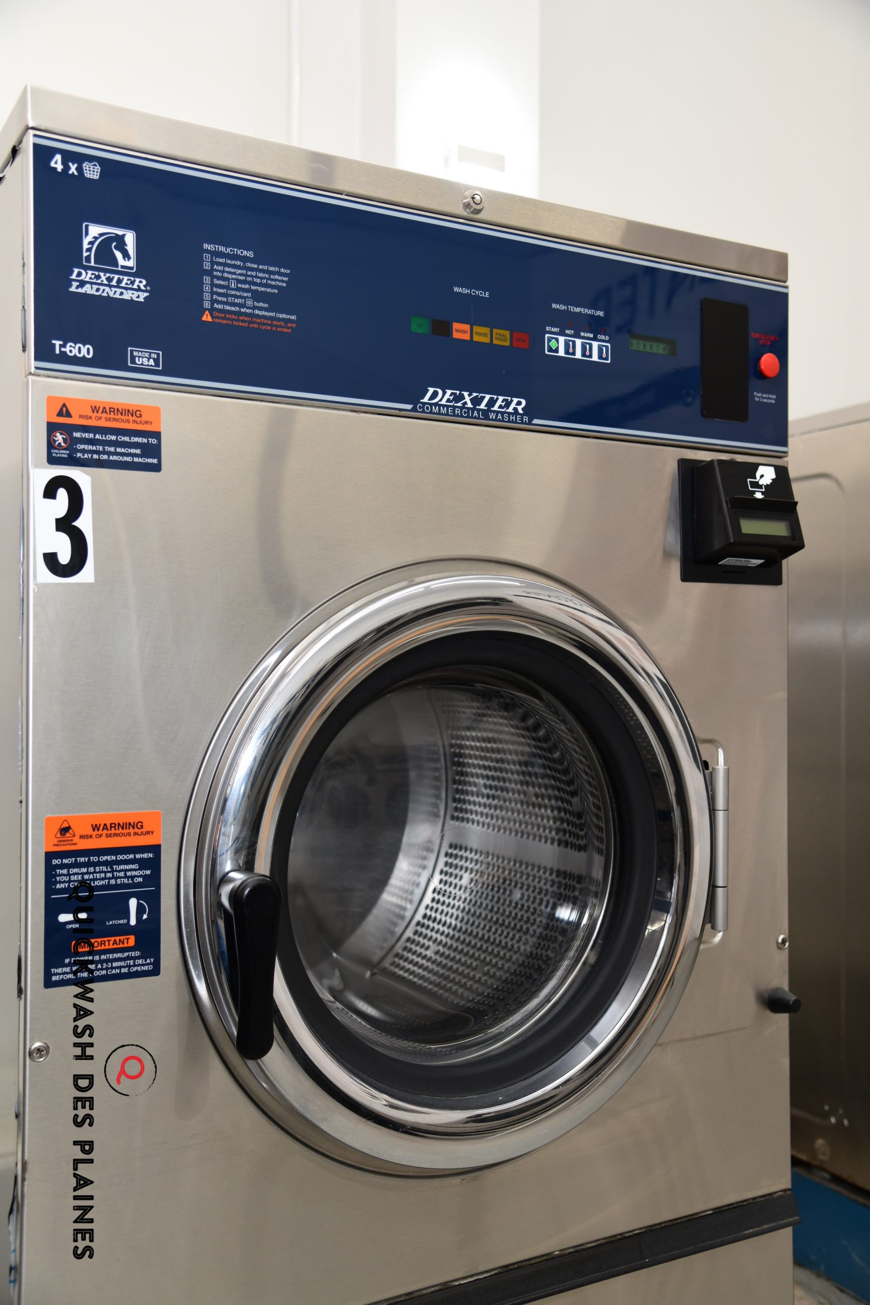 clean self service laundry near 60062 il